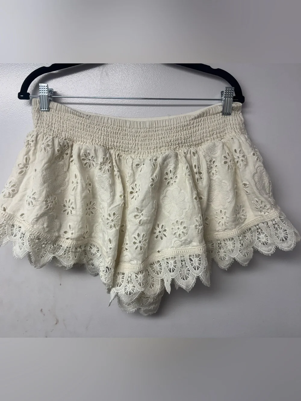 Free People Bali Warm Nights Embroidered Shorts Ivory Eyelet Lace M Western Boho